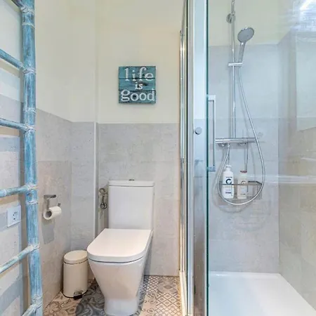 Loft Bodega San Blas Con Porche Y Parking דירה *