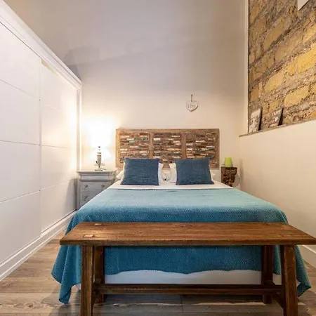 Loft Bodega San Blas Con Porche Y Parking *